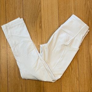 Lululemon cropped white leggings size 4